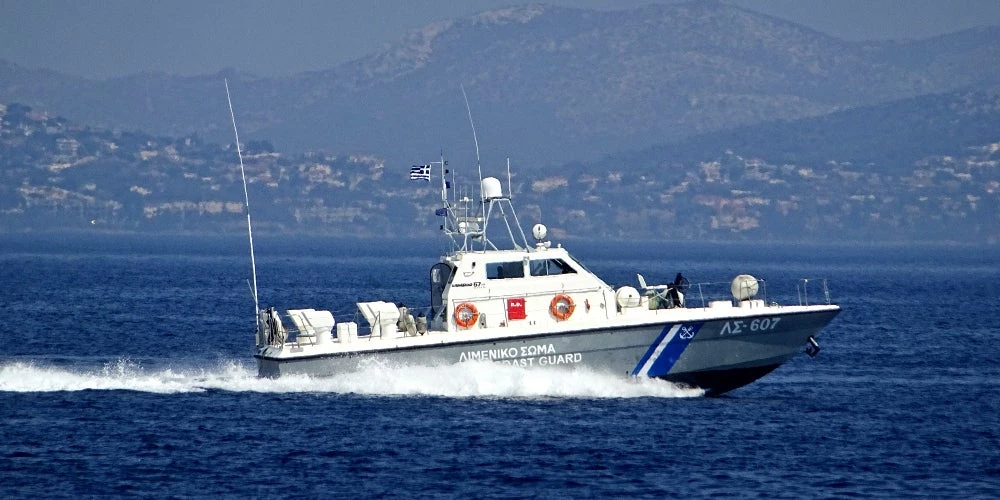 Λουόμενοι είδαν πτώμα να επιπλέει στην θάλασσα στην Κρήτη